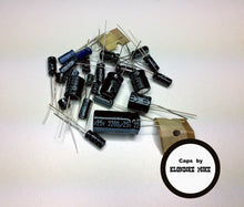 Load image into Gallery viewer, Realistic TRC-440 (21-1540) electrolytic capacitor kit